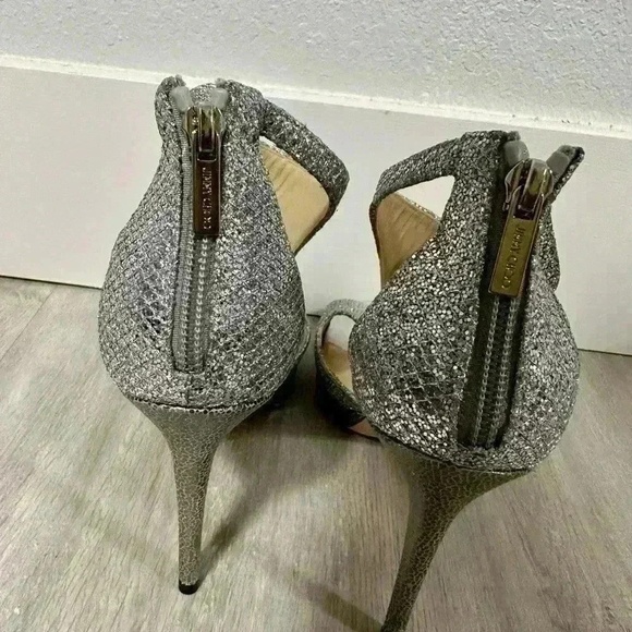 Jimmy Choo Womens Heels Size 38.5-8 Silver Glitter Platform Zip Back Glamorous - Picture 2 of 11